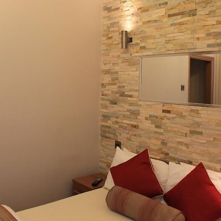 Skylark Guest House Hounslow Szoba fotó