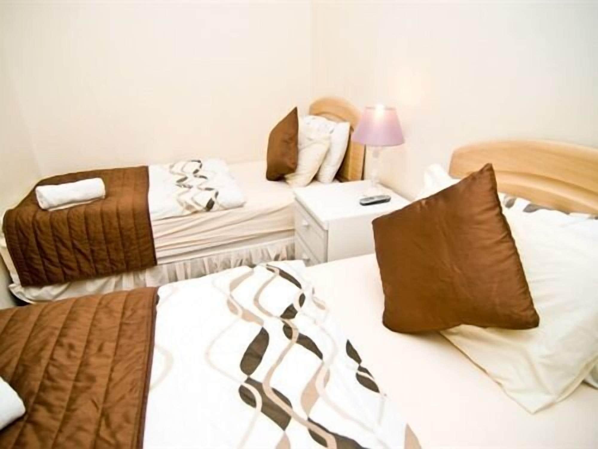 Skylark Guest House Hounslow Kültér fotó