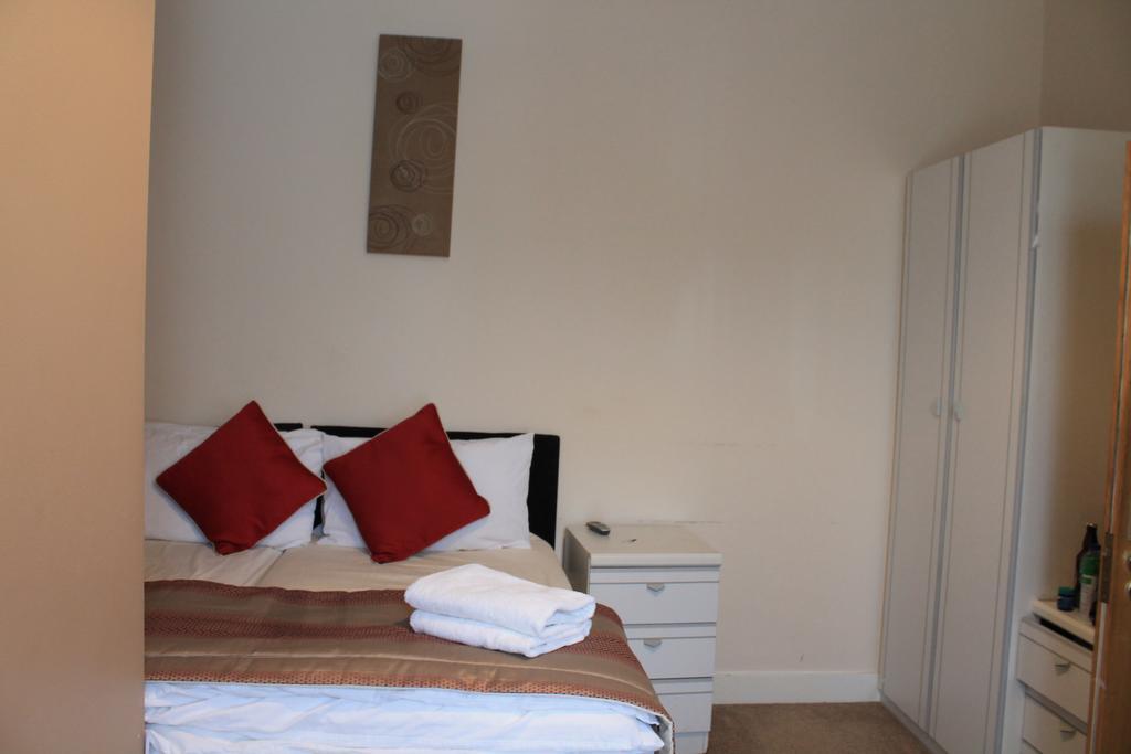 Skylark Guest House Hounslow Szoba fotó