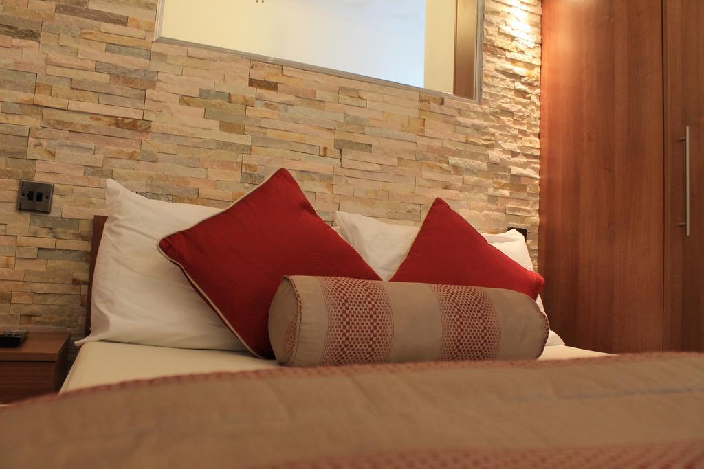 Skylark Guest House Hounslow Szoba fotó