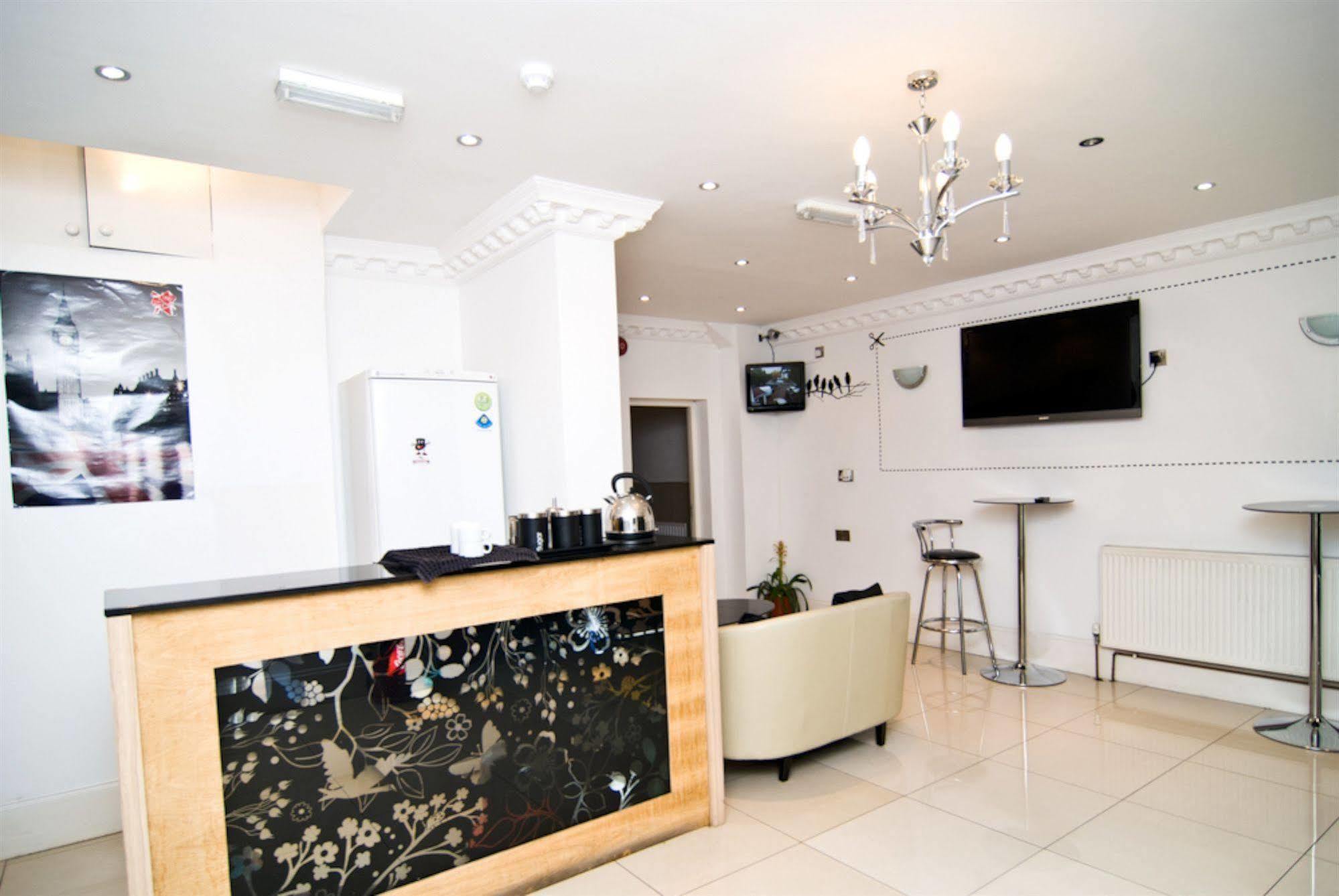 Skylark Guest House Hounslow Kültér fotó